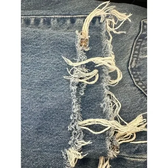MADEWELL 30" Slim Demi-Boot Jeans in Danville Wash Ripped Edition Medium Wash - Picture 15 of 16